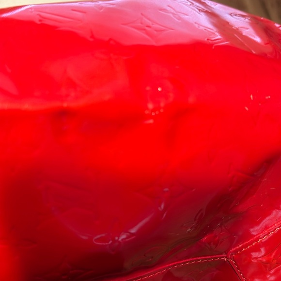 Louis Vuitton Travel Bag - Picture 15 of 16